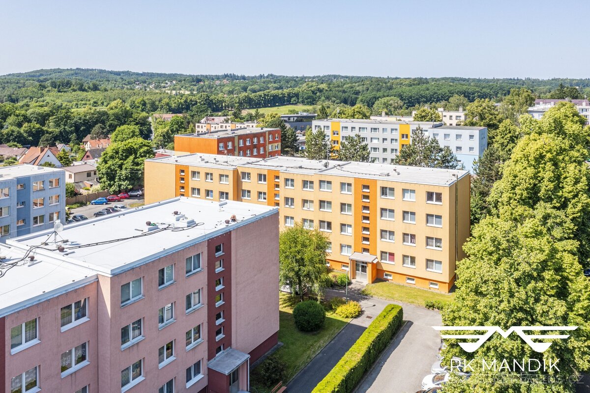 Prodej bytu 4+1, 77 m2 - Kamenice, ev.č. 695