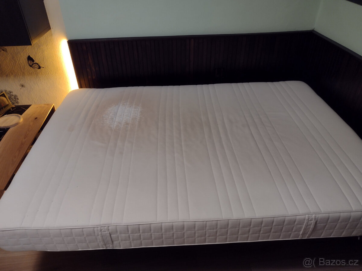 Ikea matrace 140x200
