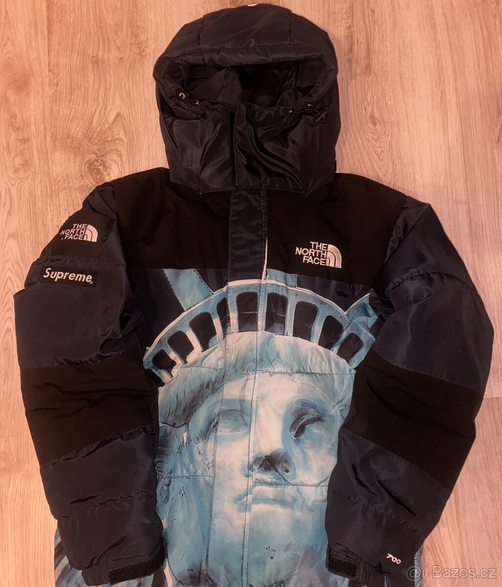 The north face x Supreme bunda vel.L