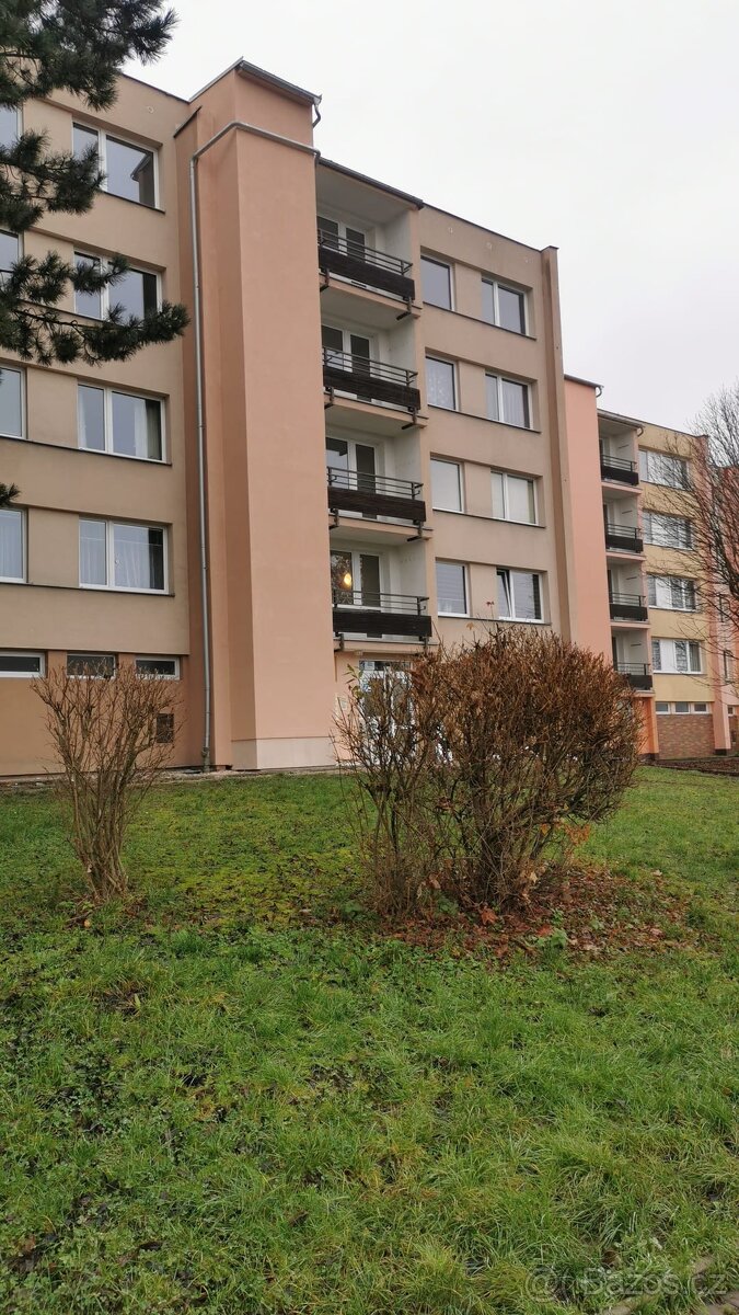 Pronájem bytu 3+1 v Teplicích Bílá cesta
