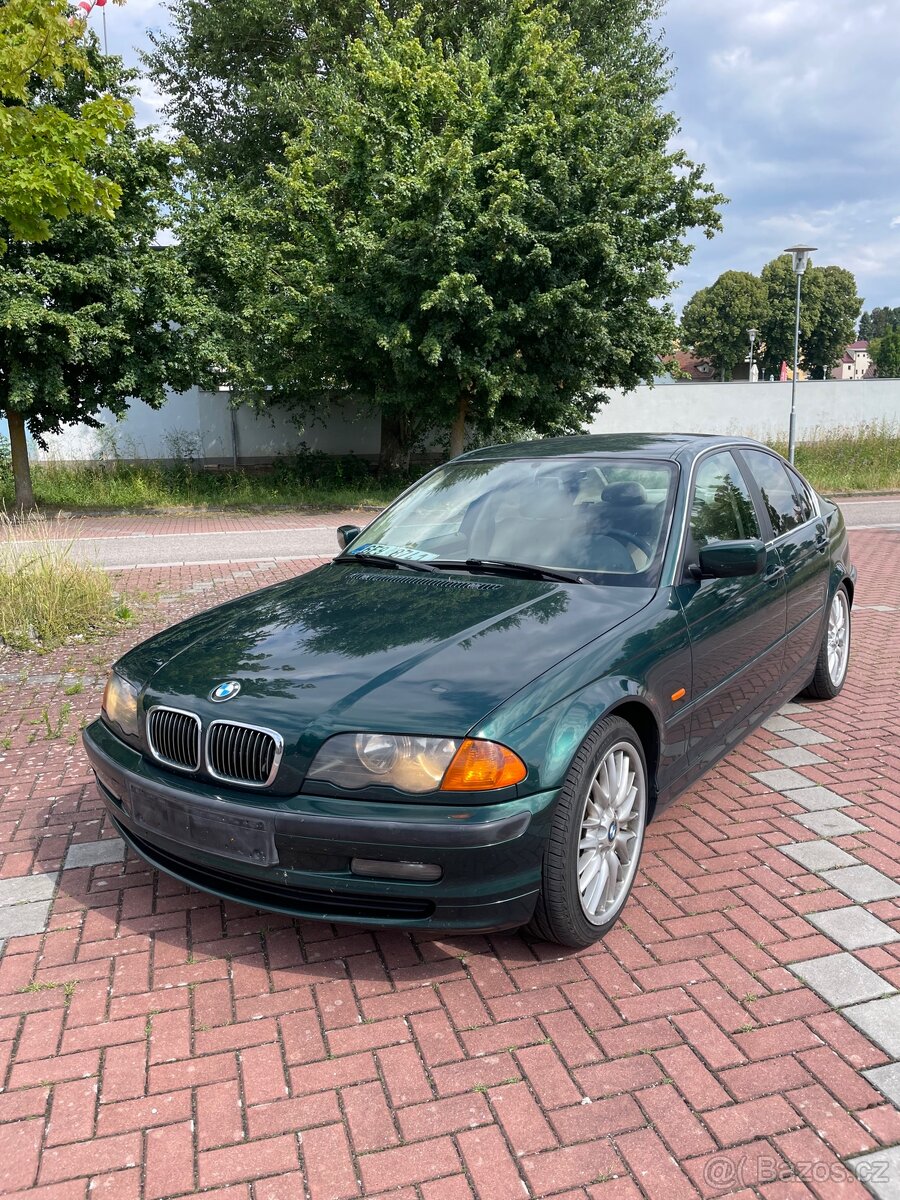 BMW 323i e46