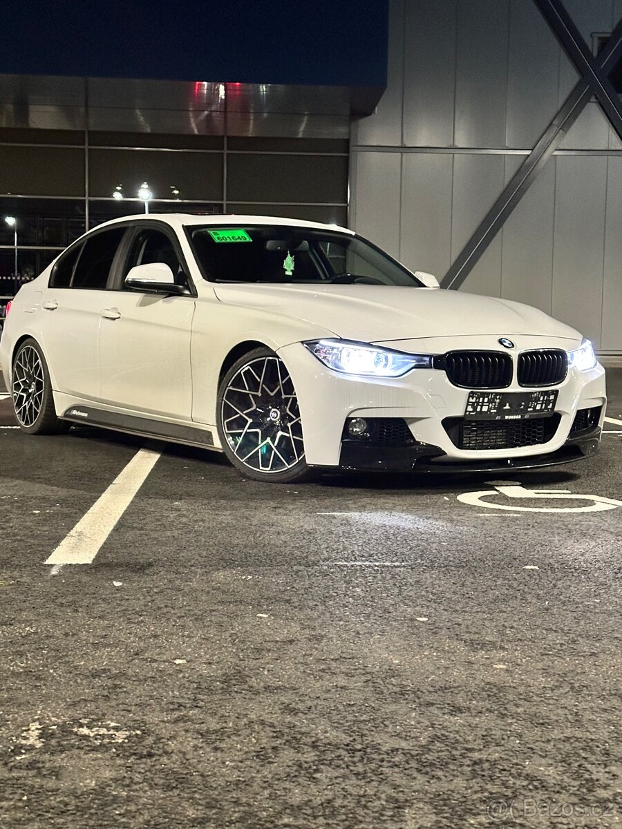 BMW F30