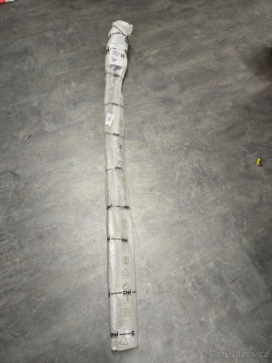 Vodítko posuvných dveří Iveco Daily - nové, nepoužité 