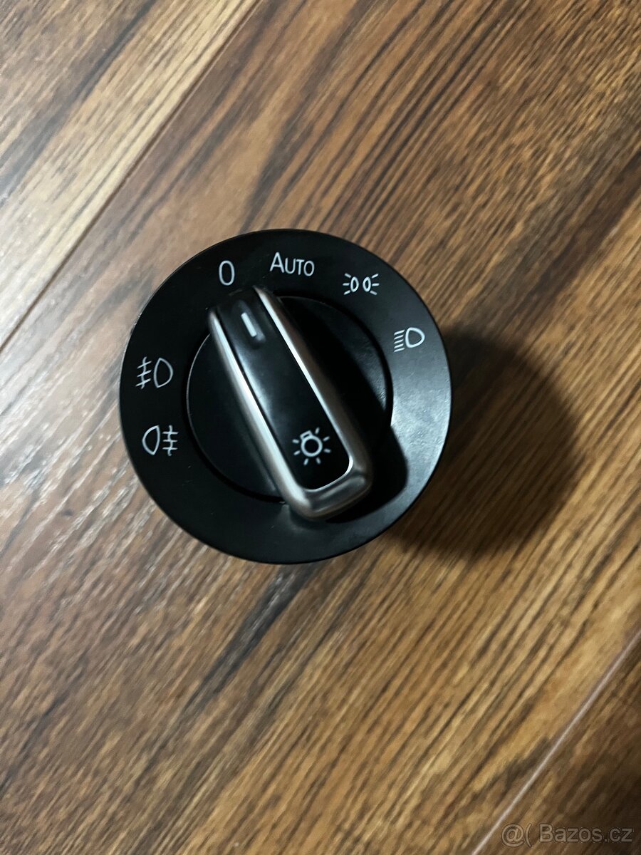 Přepínač světel VW chrom