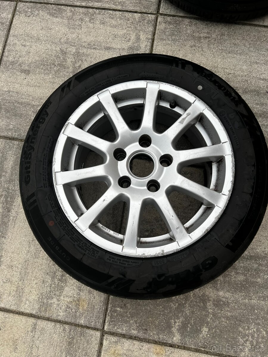 Prodám 4ks lité kola 15" značky RONAL