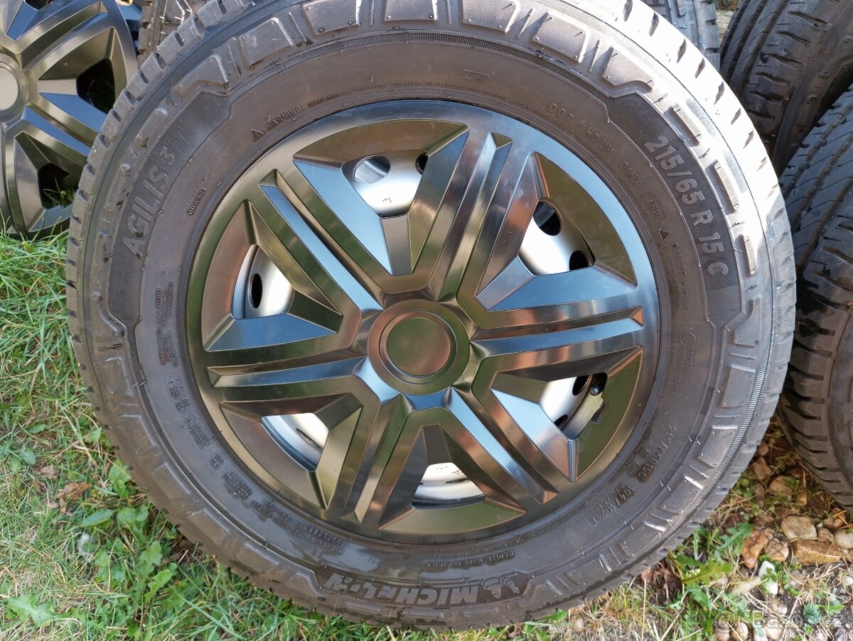 Pneu 205/65 r 16 c