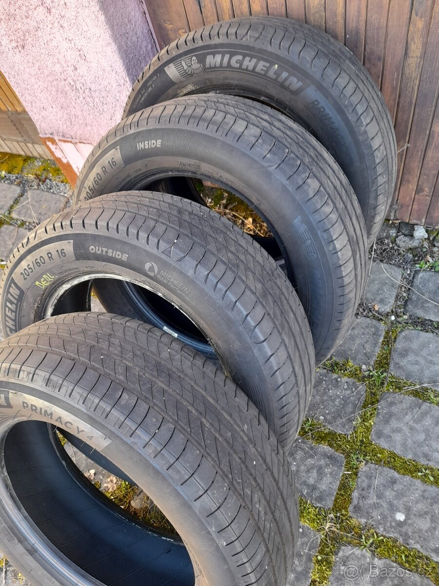 letní pneu Michelin 205 60 R 16 92H - viz foto