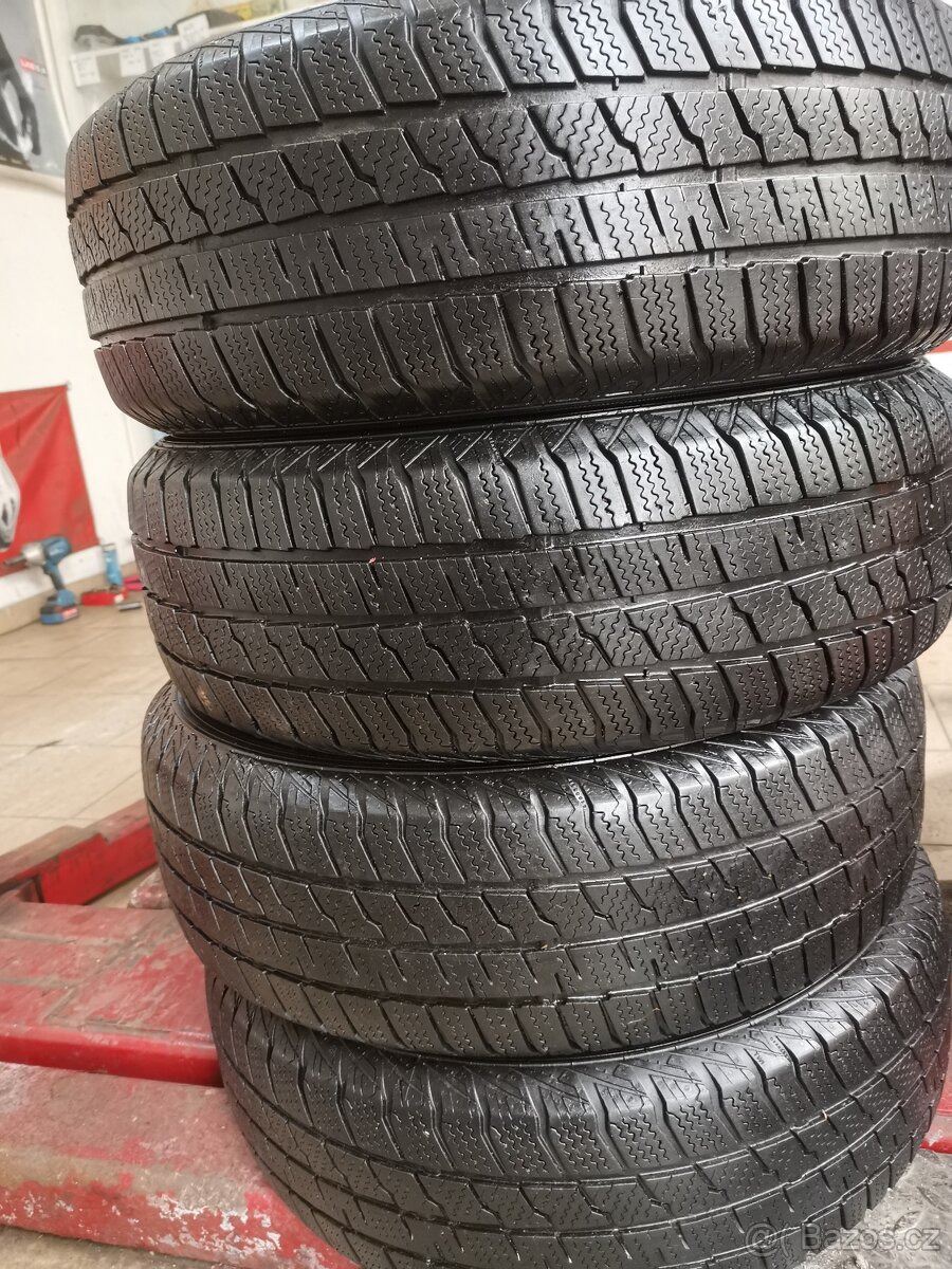 Sada 4 kusy zimní pneu 195/65R15 91T, MONTÁŽ ZDARMA