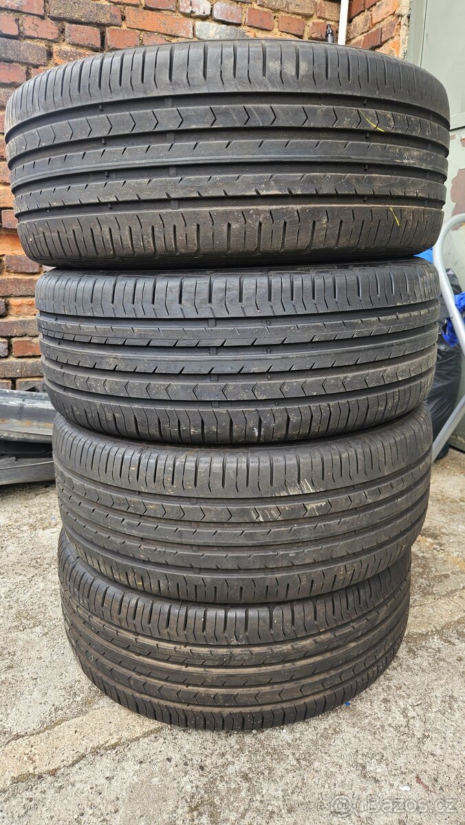 225/55R17