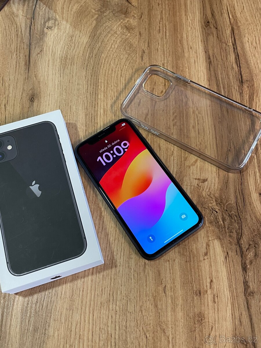 Prodám Iphone 11 64gb super stav