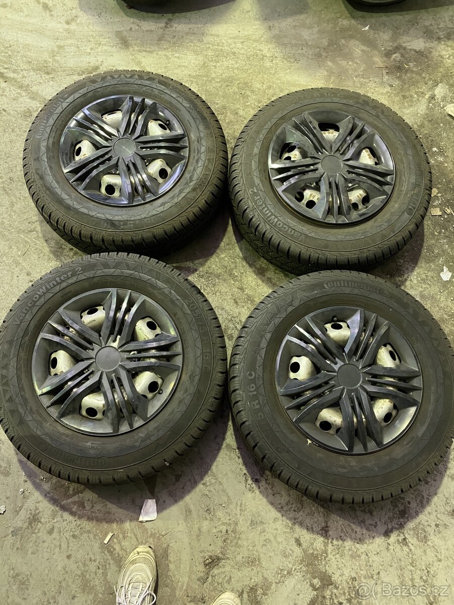 Komplet Sada Gum 205/75 R16 C