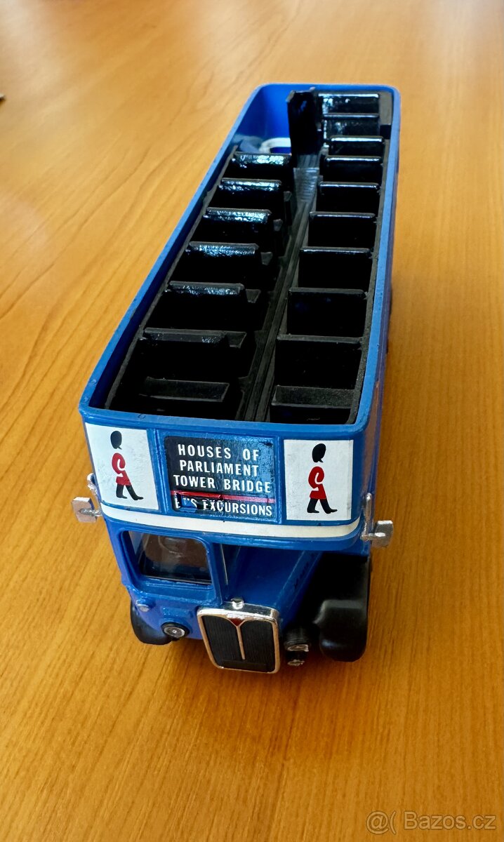 Double Decker model