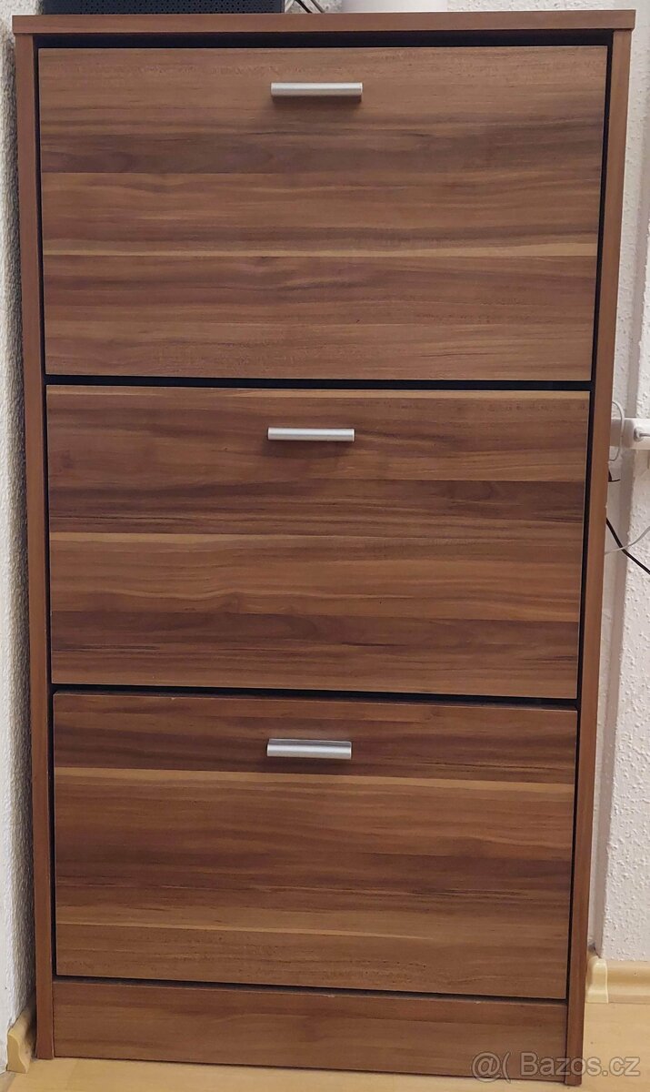 Botník na 6 párů bot