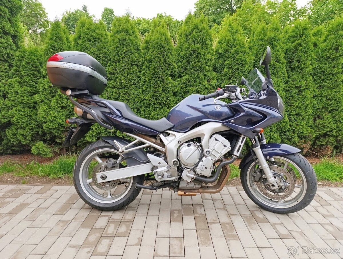 YAMAHA FZ6 FAZER