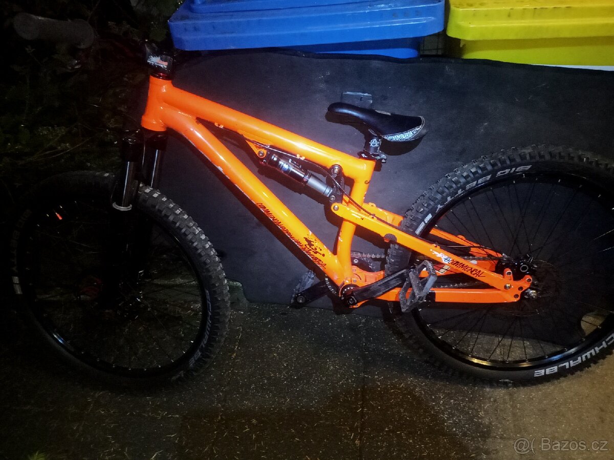 Commencal absolut sx 26" celopero full