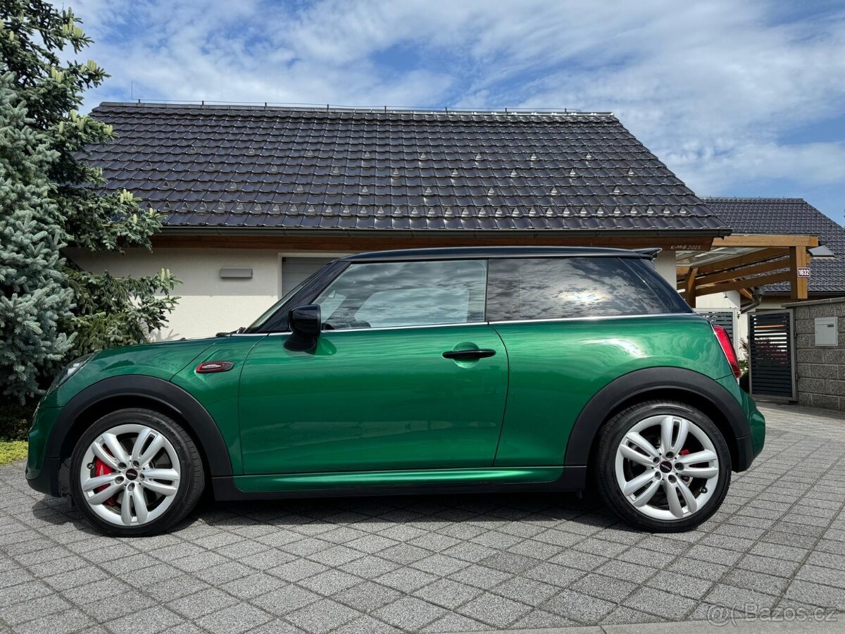 PRODÁNO, Mini Cooper JCW 2.0 170kW, 2020, 69t km, manuál