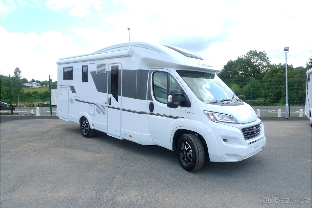 Pronájem Adria Matrix 670SL Axess