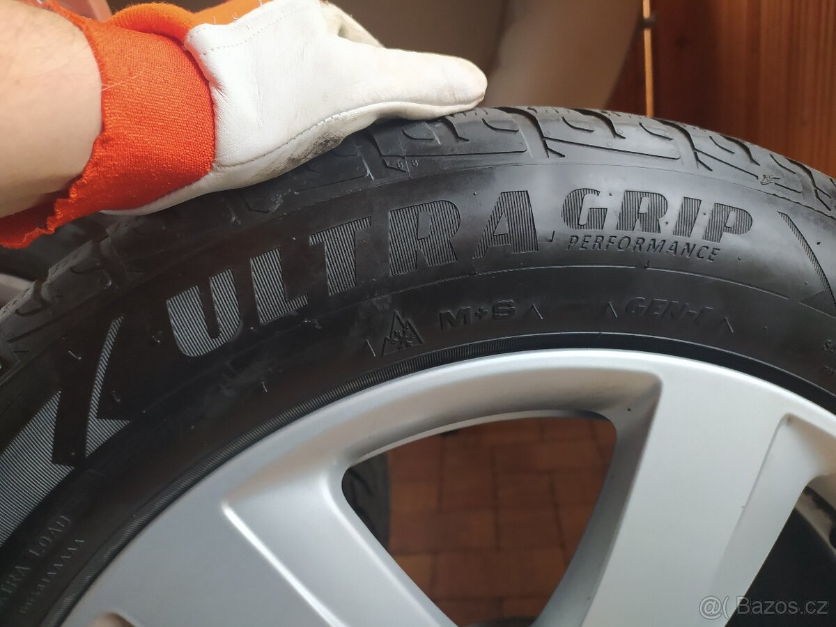 ALU kola 8Jx17 H2 ET39 5x112 originál Audi