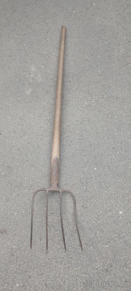 Retro vidle kované
