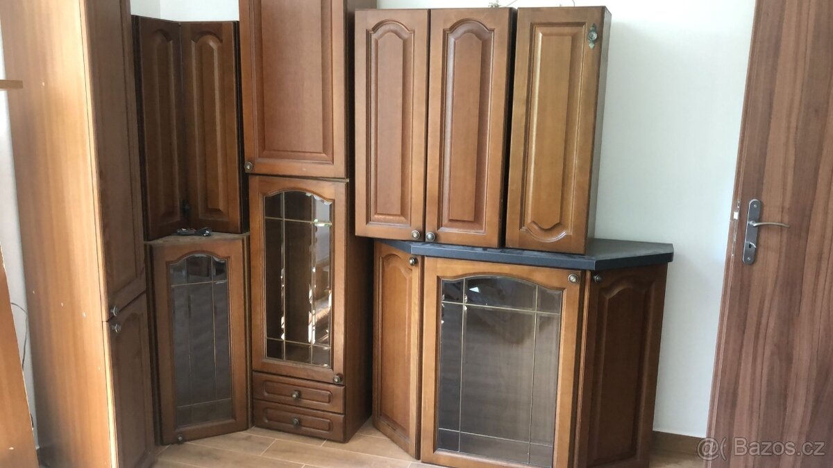 Kuchyně KORYNA skříňky