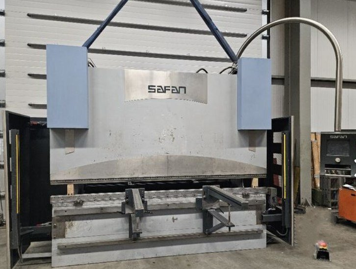 Lisy - ohraňovací   CNCL K 170 3100 TS1