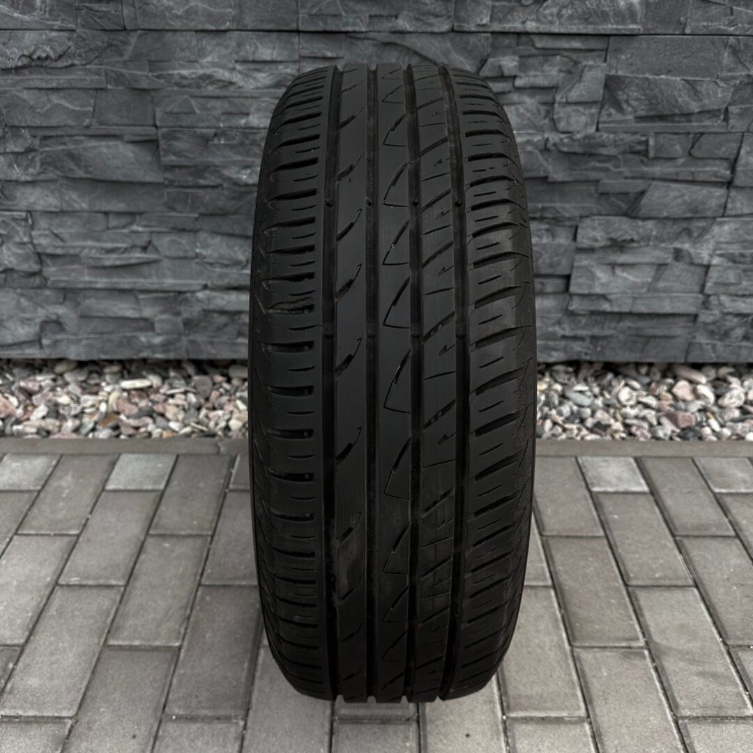 1ks pneu BestDrive 215/65/16 102H