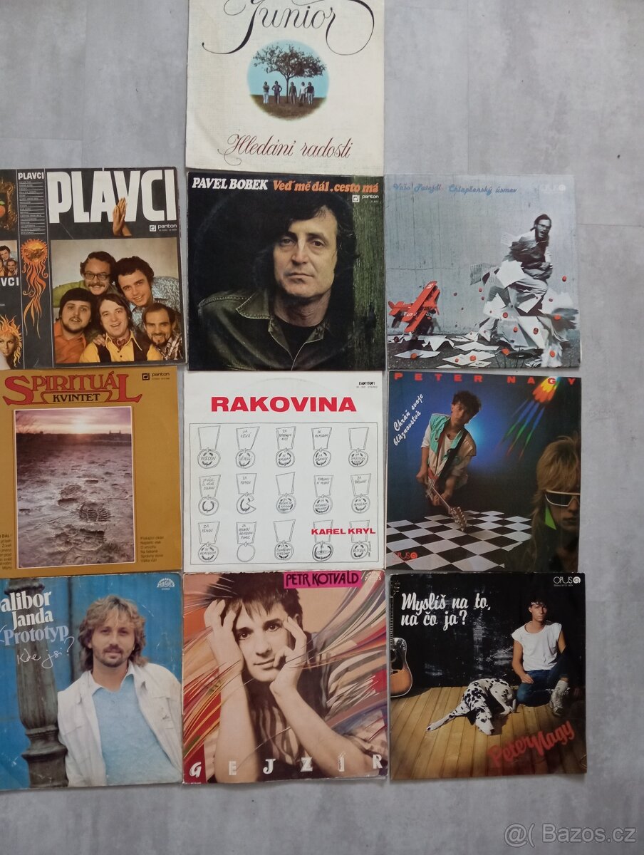 10 kusů LP desek Československo
