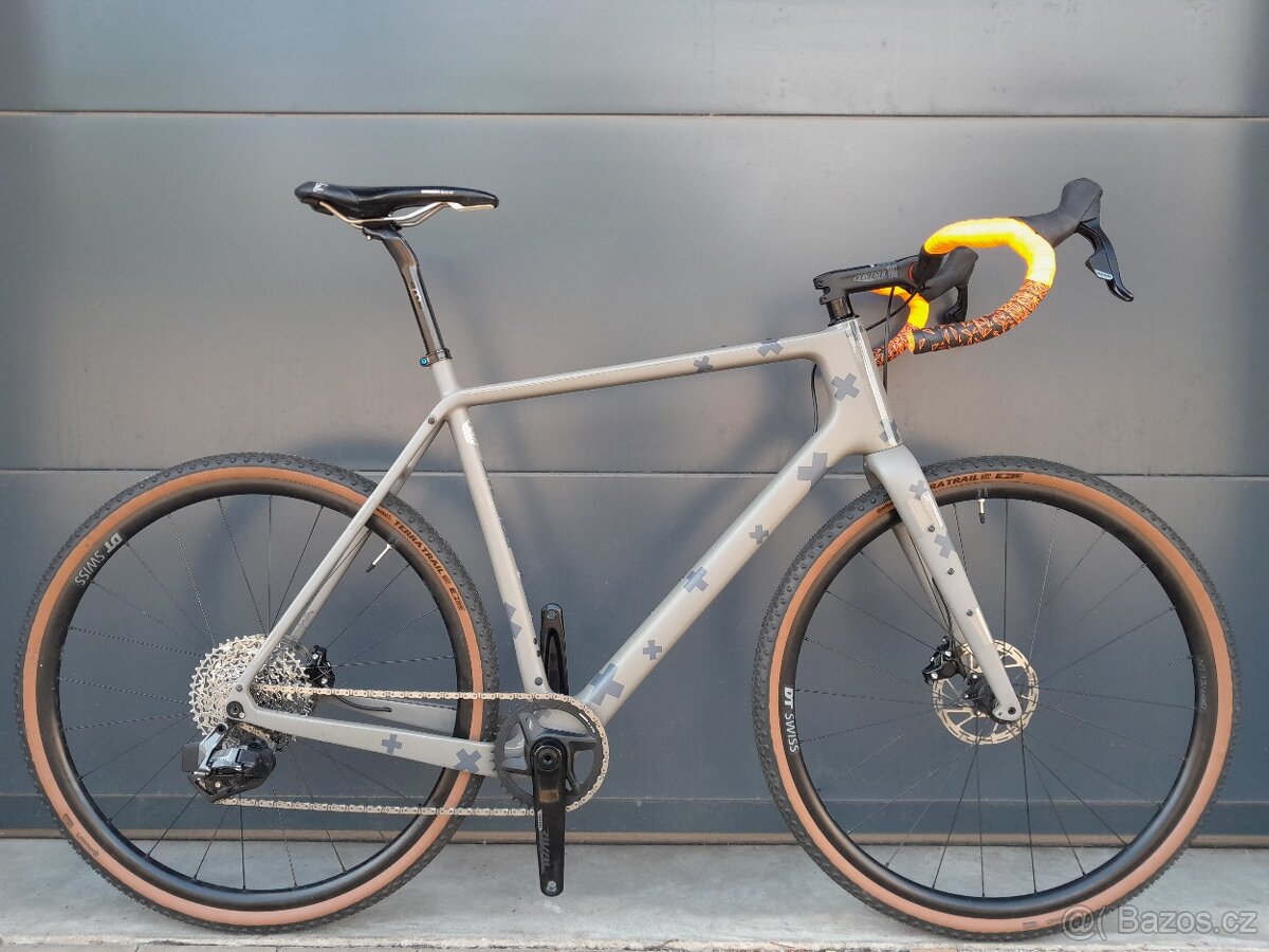 Gravel kolo Merit Plus 2022 - velikost XL