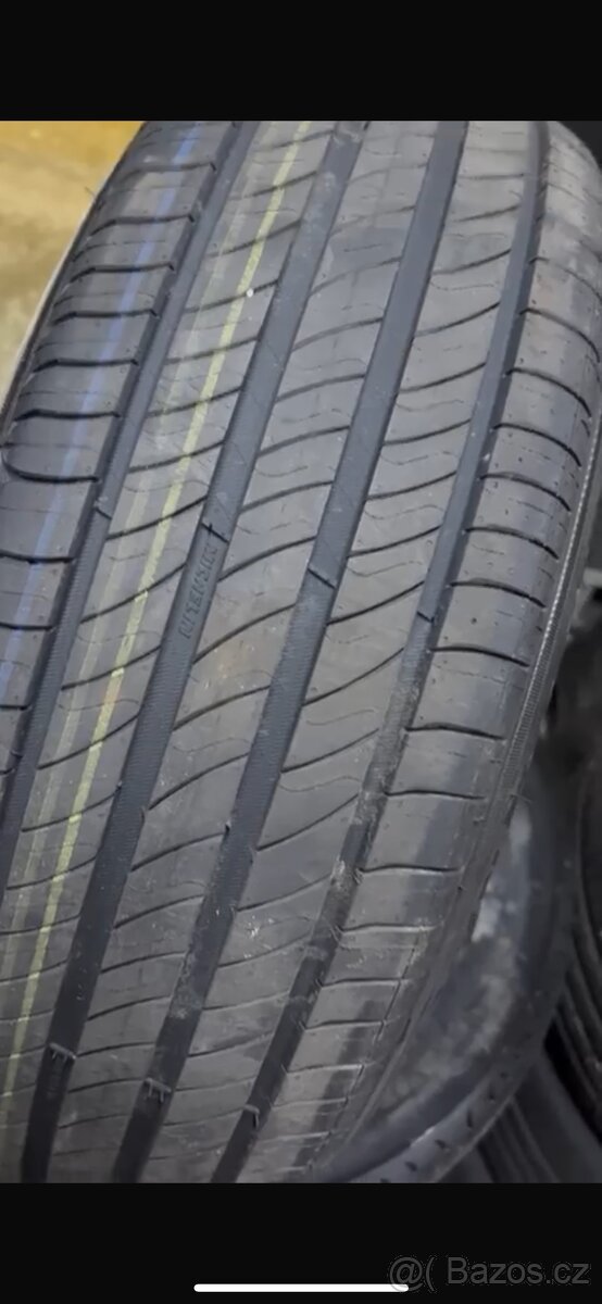 Nová sada Michelin 205/55R17