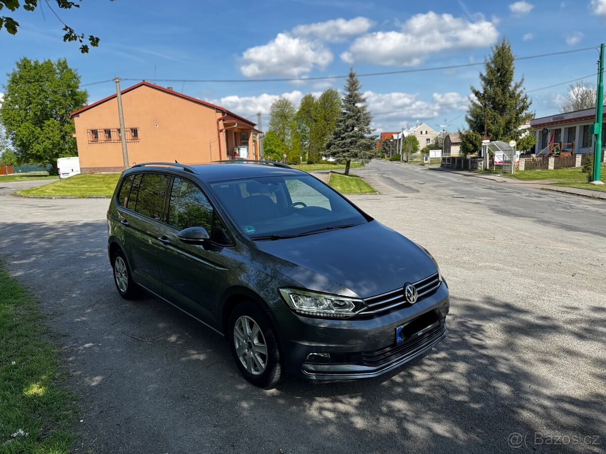 Volkswagen Touran 1.4 TSI 110kw, 7 míst, 1 Majitel,Servis VW