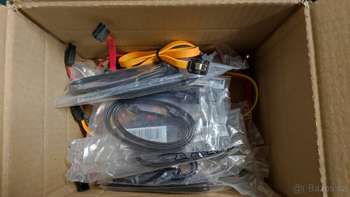 Sata kabely datove