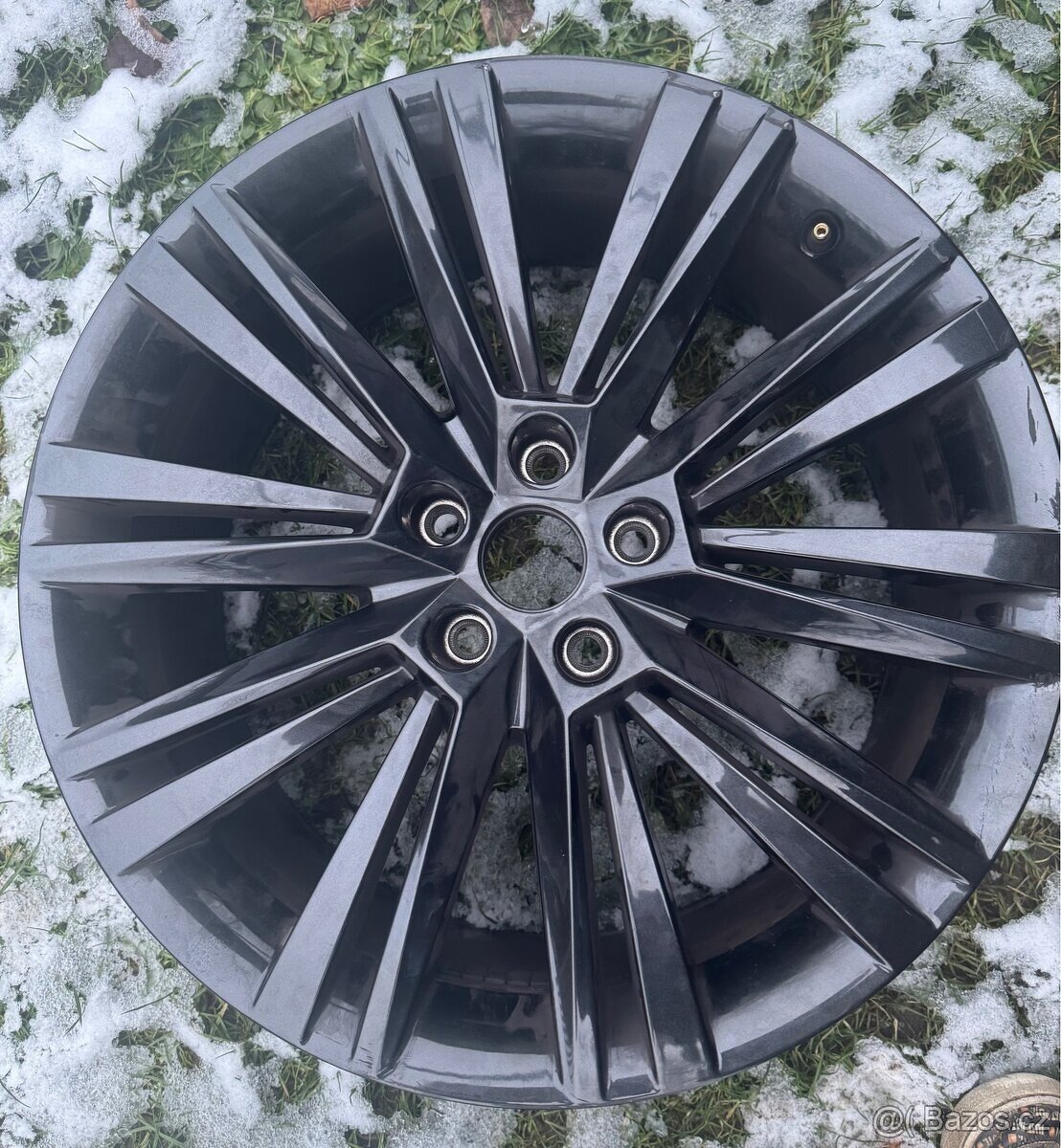 Alu disk Škoda Canopus 5x112, 8jx19, et44