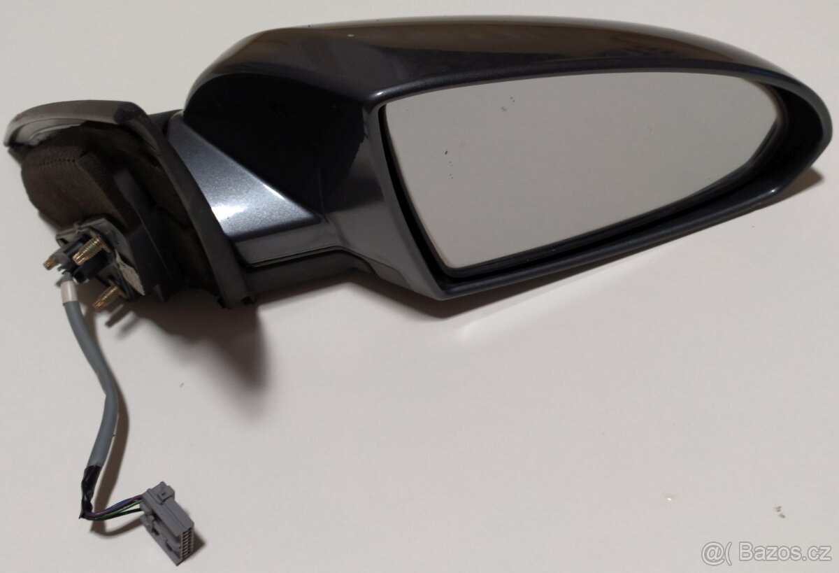 Pravé Zpětné Zrdcátko Nissan Primera P12