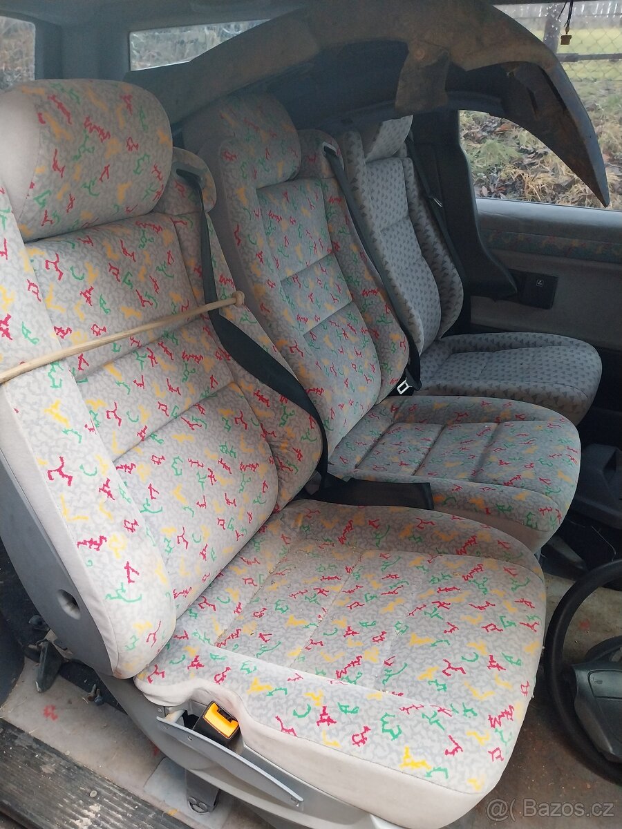 Mercedes-Benz Viano W638: zadní sedačka