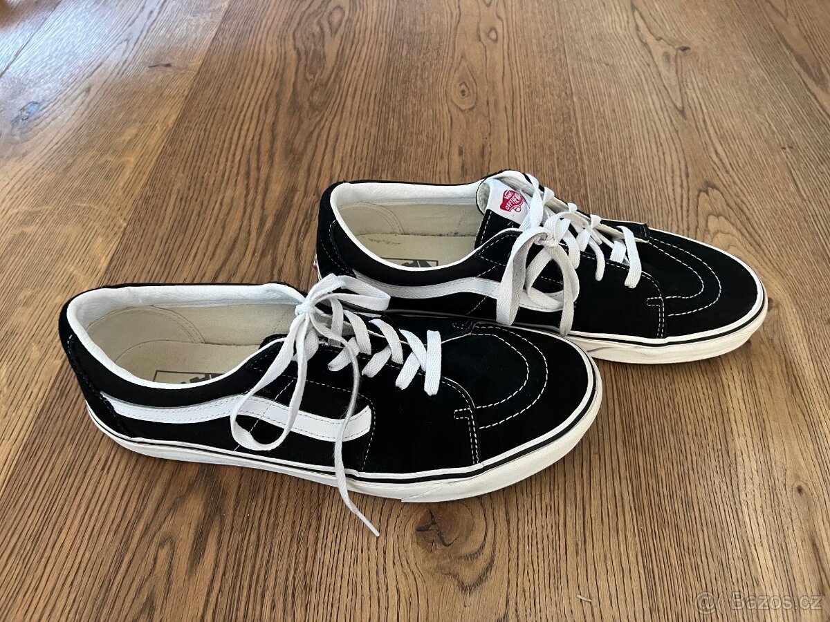 Krásné zánovní VANS vel. 45