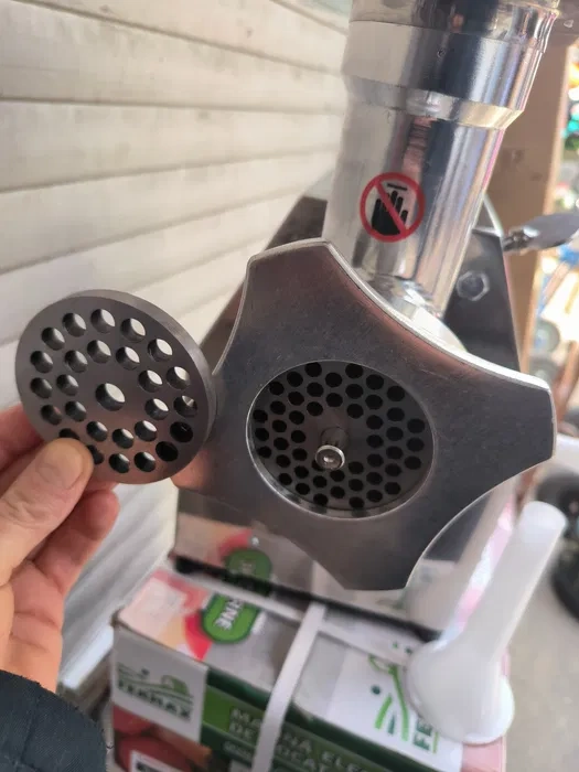 Průmyslový mlýnek na maso MK-12, průmyslový mlýnek na maso,