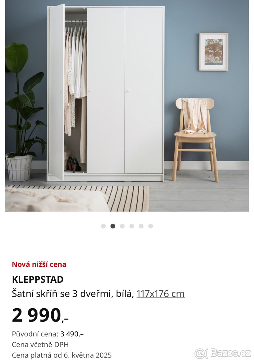 Třídveřová skříň