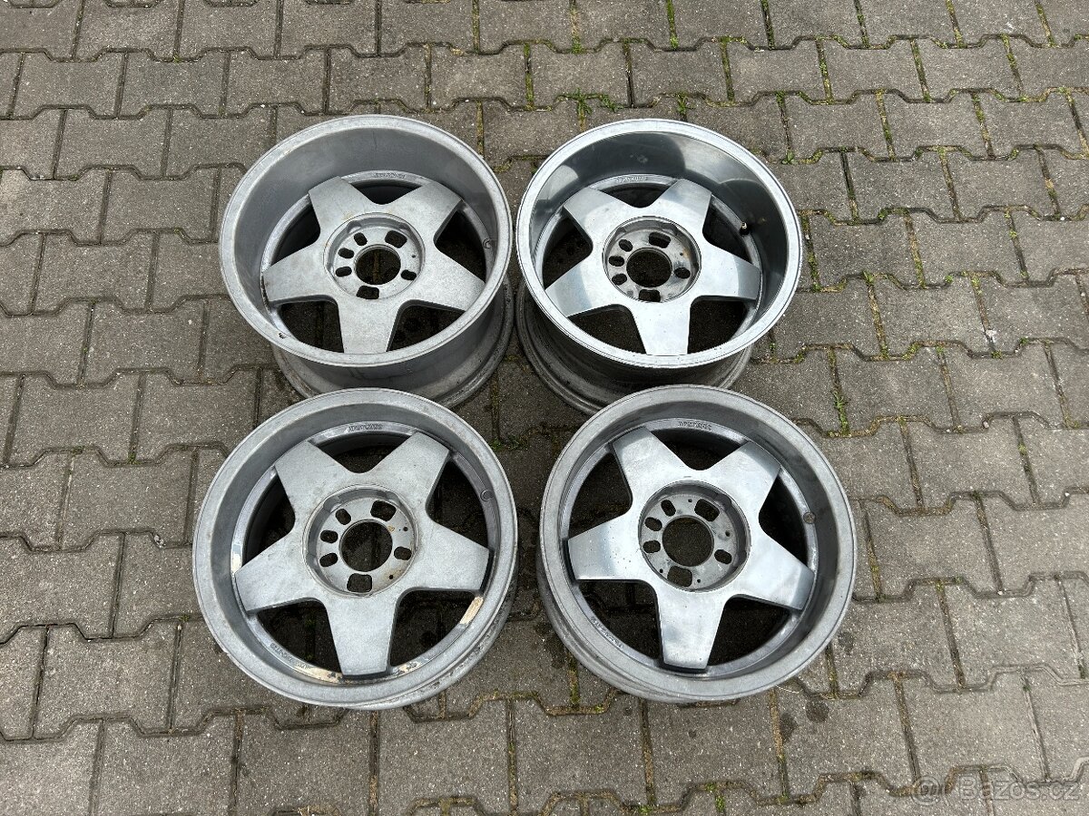 Kerscher Carmona 16" k renovaci - dvourozměr