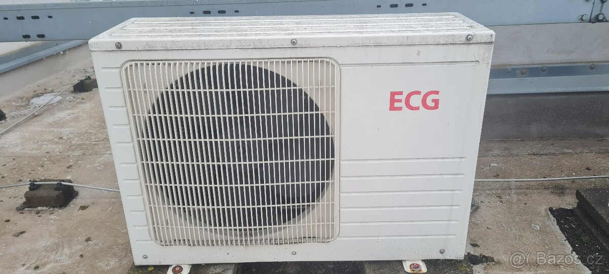 Splitová klimatizace v perfektním stavu - ECG SK 120