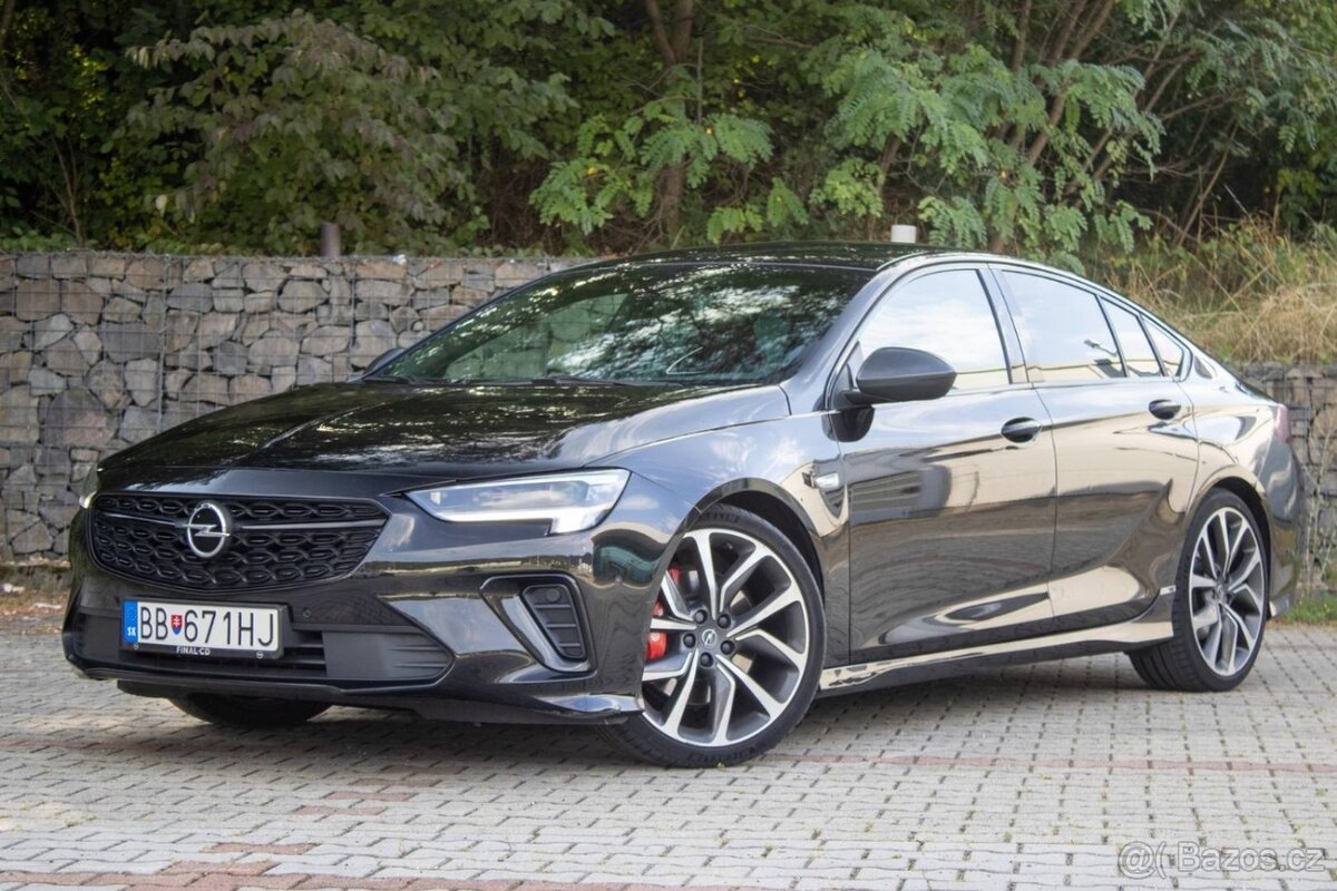 Opel Insignia 2.0 Turbo 230k S&S GSi 4x4 A/T