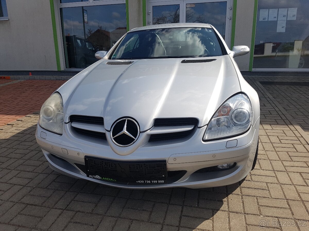 Mercedes Benz SLK 350 - roadster