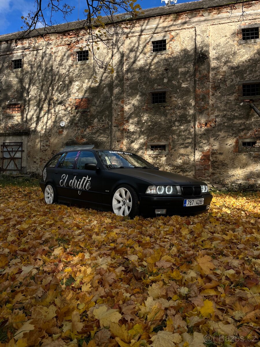 BMW e36 318i Touring