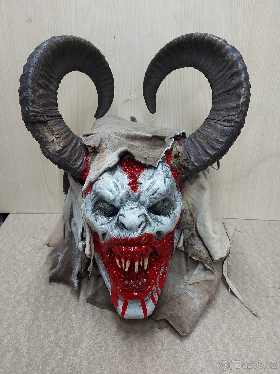 Krampus maska