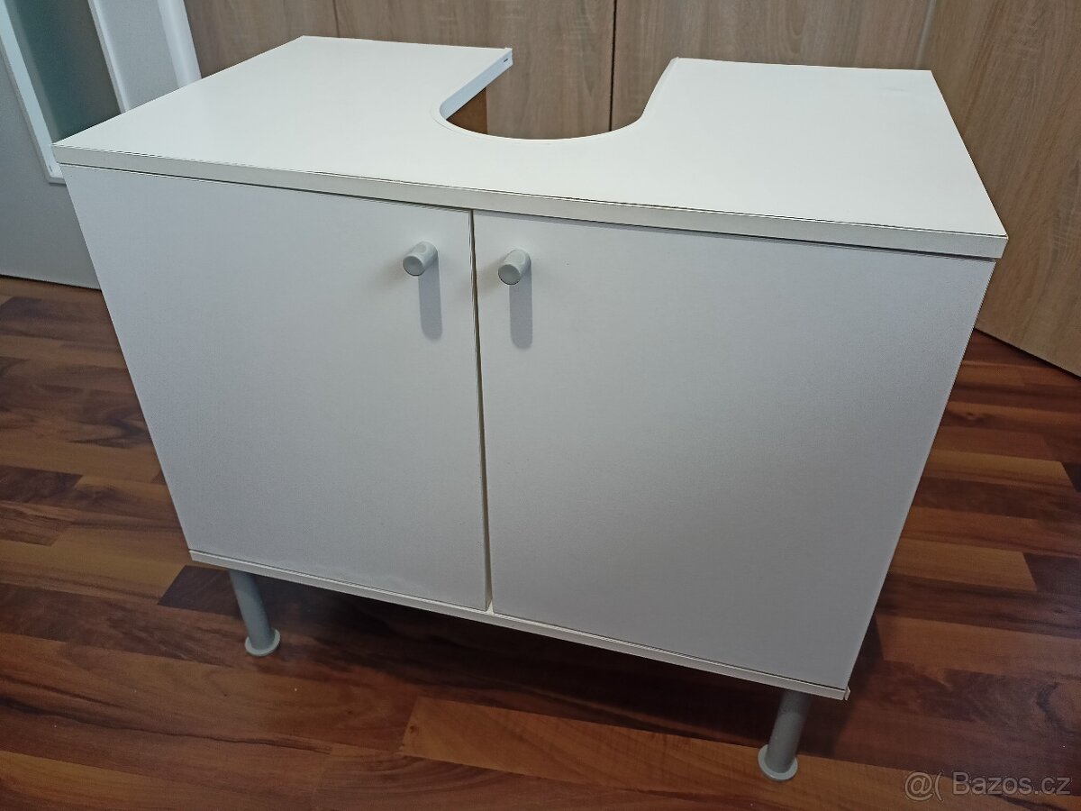 Skríňka pod umyvadlo