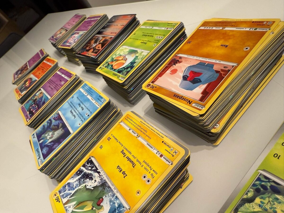 Pokemon karty (bulk)