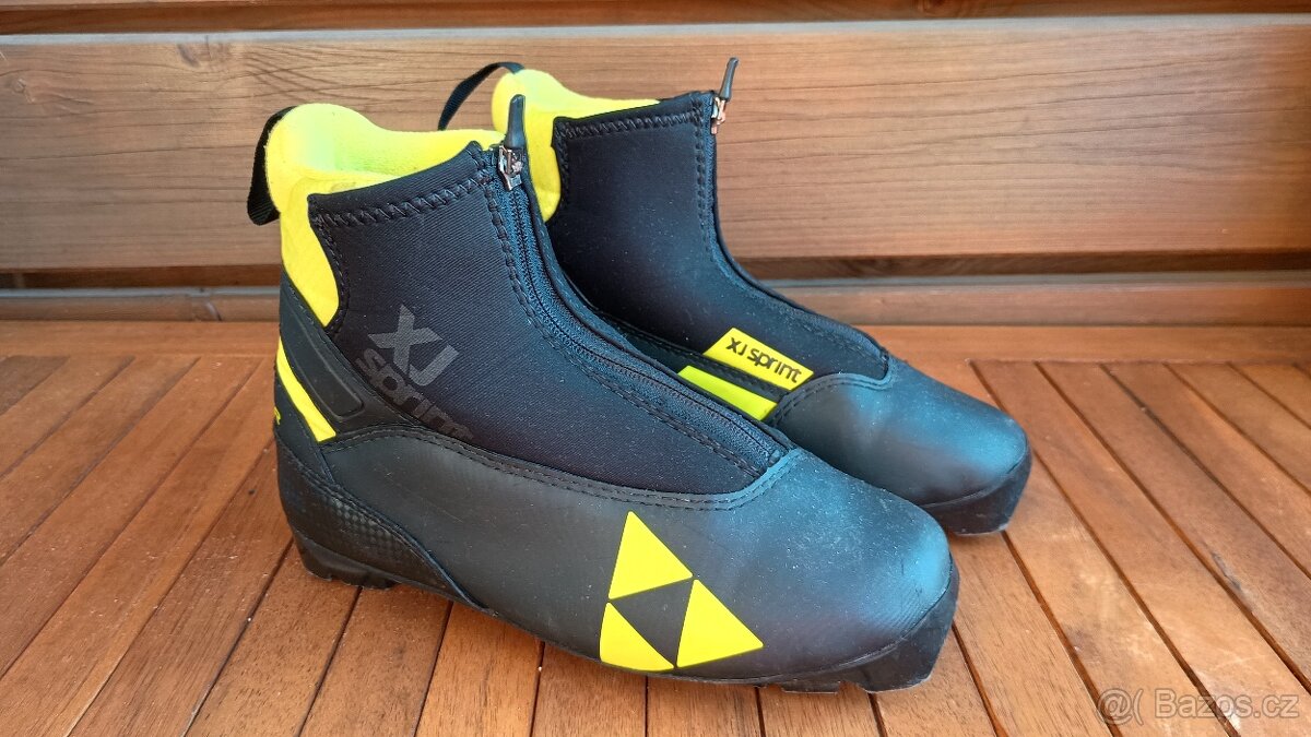 Dětské boty na běžky Fischer (EU 38, 24,5 cm)