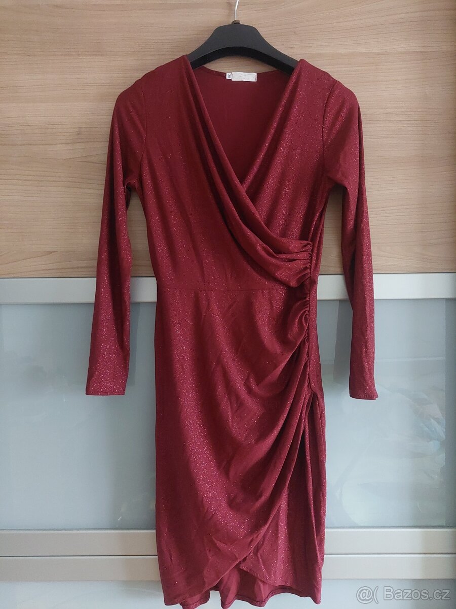 Plesové/společenské šaty Bára styl