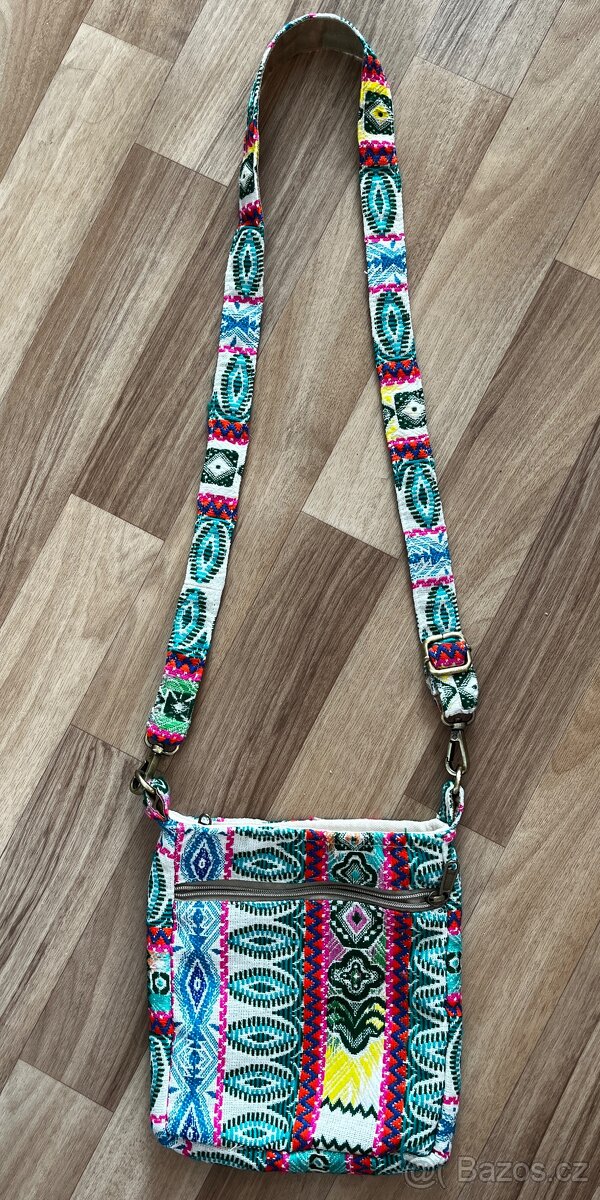 Crossbody taška kabelka přes rameno zn.Sanu babu