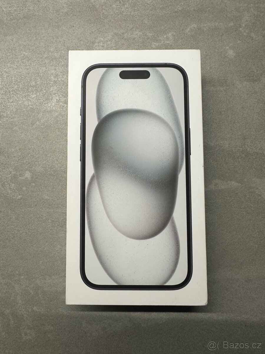 IPhone 15 128GB černý