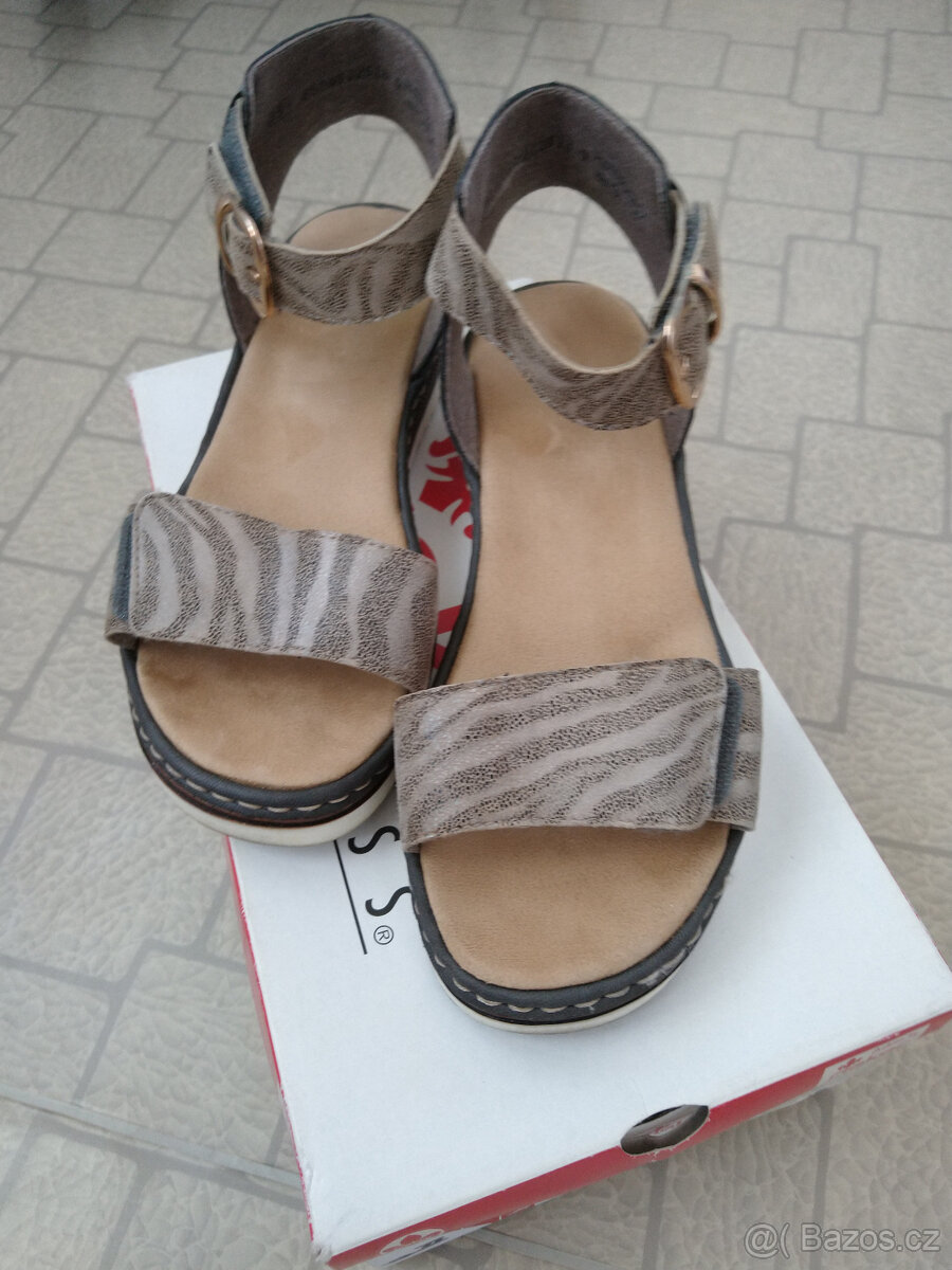 Dámské sandály Rieker vel.39